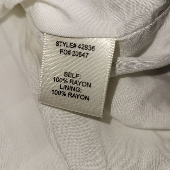 Skies Are Blue off shoulder white blouse - Picture 7 of 7